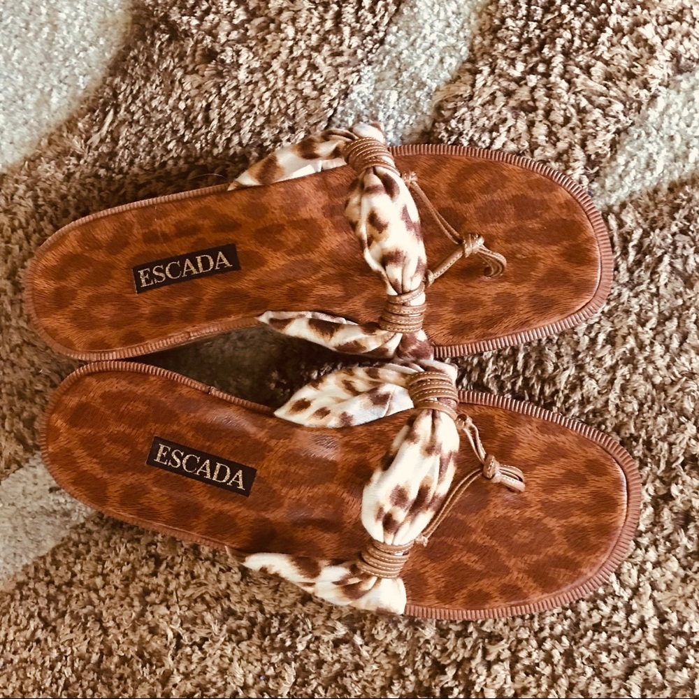 ESCADA designer Leopard print Sandals - Picture 4 of 8